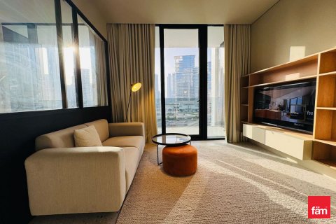 Apartmen di Business Bay, Dubai, UAE 1 bilik tidur, 61.2 meter persegi № 622937 - foto 3