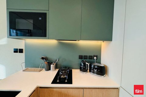 Apartmen di Business Bay, Dubai, UAE 1 bilik tidur, 61.2 meter persegi № 622937 - foto 11