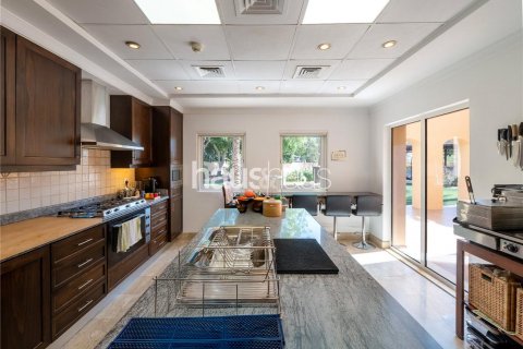 Vilë në Arabian Ranches, Dubai, Emiratet e Bashkuara Arabe 7 dhoma gjumi, 690 m2. № 625293 - Foto 11