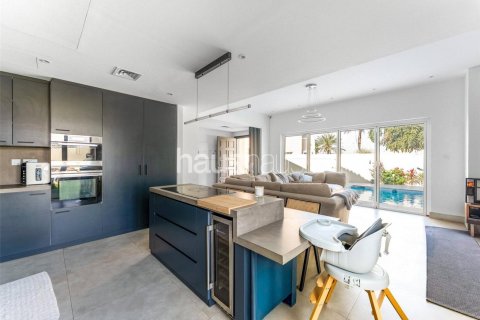 Shtëpi në qytet në Arabian Ranches, Dubai, Emiratet e Bashkuara Arabe 3 dhoma gjumi, 253 m2. № 625329 - Foto 4