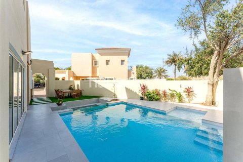 Shtëpi në qytet në Arabian Ranches, Dubai, Emiratet e Bashkuara Arabe 3 dhoma gjumi, 253 m2. № 625329 - Foto 21