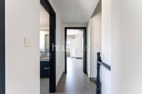 Shtëpi në qytet në Arabian Ranches, Dubai, Emiratet e Bashkuara Arabe 3 dhoma gjumi, 253 m2. № 625329 - Foto 16