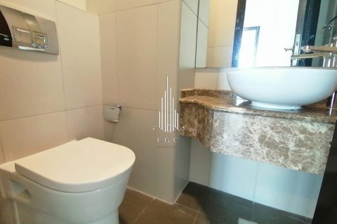Üürile anda korter asukohaga Al Khalidiya, Abu Dhabi, AÜE: 2 magamistoaga, 123.6 m² Nr 572780 - pilt 15