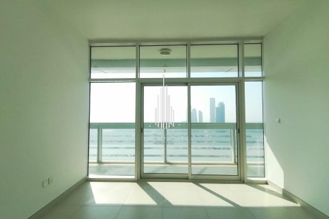 Üürile anda korter asukohaga Al Khalidiya, Abu Dhabi, AÜE: 2 magamistoaga, 123.6 m² Nr 572780 - pilt 2