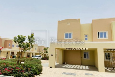 Townhouse de închiriat în Dubai, EAU 4 dormitoare, 248 mp.  №596082 - poză 12