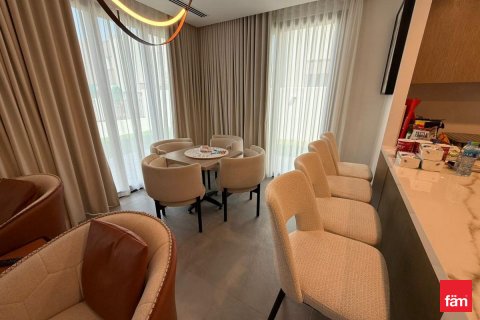 Villa Dubaijā, AAE 4 istabas, 257.2 m2 Nr. 632900 - attēls 2