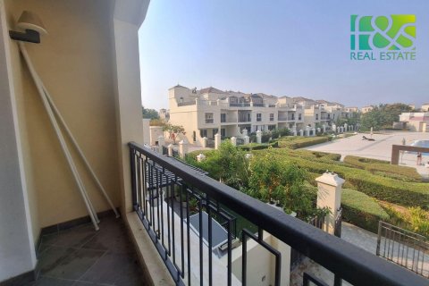 Shtëpi në qytet në Al Hamra Village, Ras Al Khaimah, Emiratet e Bashkuara Arabe 3 dhoma gjumi, 258.8 m2. № 478269 - Foto 23