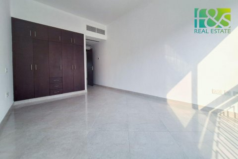 Shtëpi në qytet në Al Hamra Village, Ras Al Khaimah, Emiratet e Bashkuara Arabe 3 dhoma gjumi, 258.8 m2. № 478269 - Foto 12