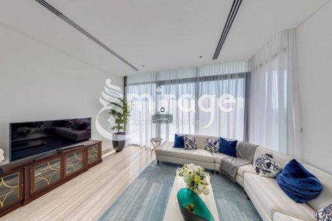 Müüa villa asukohaga Abu Dhabi, AÜE: 5 magamistoaga, 810.9 m² Nr 597326 - pilt 5