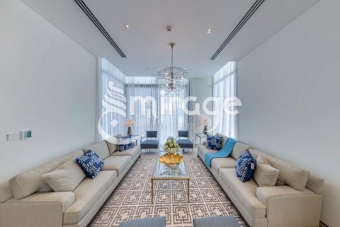 Müüa villa asukohaga Abu Dhabi, AÜE: 5 magamistoaga, 810.9 m² Nr 597326 - pilt 3