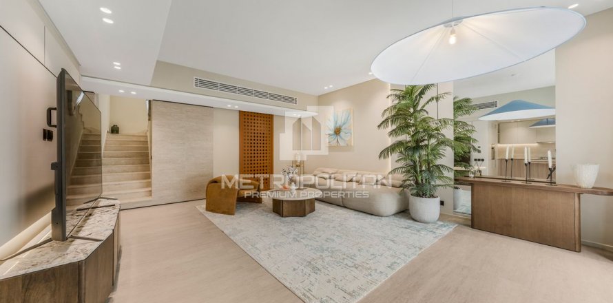 Villa in The Springs, Dubai, UAE 3 bedrooms, 255 sq.m. № 592736