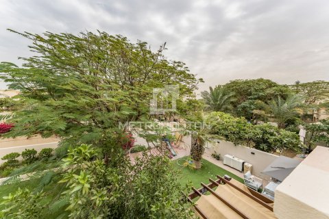 Villa in The Springs, Dubai, UAE 3 bedrooms, 255 sq.m. № 592736 - photo 24
