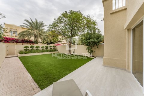Villa in The Springs, Dubai, UAE 3 bedrooms, 255 sq.m. № 592736 - photo 27