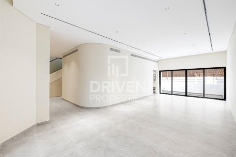 Vila u gradu Umm Suqeim, Dubai, UAE 4 spavaće sobe, 362 m2 Br. 603721 - Slika 3