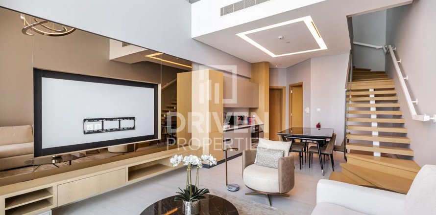 Business Bay、Dubai、UAEにあるマンション 1ベッドルーム、106 m2 No603585