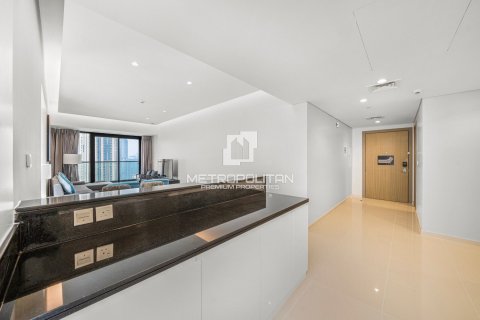 Apartment in Business Bay, Dubai, UAE 3 bedrooms, 158 sq.m. № 592499 - photo 22