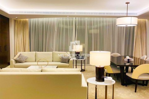 Downtown Dubai (Downtown Burj Dubai), Dubai, UAE의 임대용 아파트 침실 3개, 188제곱미터 번호 592077 - 사진 2