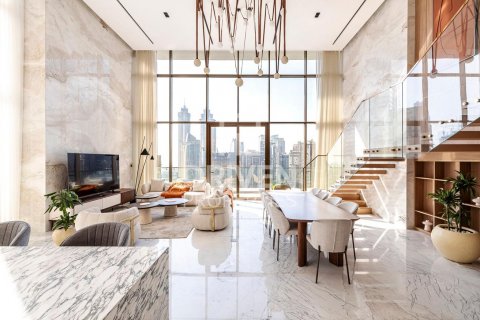 Penthouse në Business Bay, Dubai, Emiratet e Bashkuara Arabe 4 dhoma gjumi, 369 m2. № 603475 - Foto 3