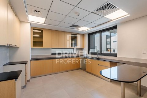 Řadový dům v wasl gate, Dubai, SAE 4 ložnice, 287 m² Č.: 603712 - fotografie 20