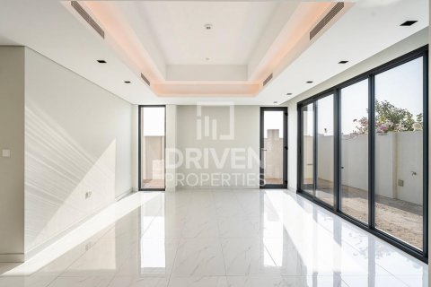 Řadový dům v wasl gate, Dubai, SAE 4 ložnice, 287 m² Č.: 603712 - fotografie 3