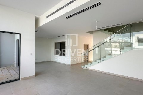 Townhouse in Al Furjan, Dubai, UAE 3 bedrooms, 204 sq.m. № 603477 - photo 1