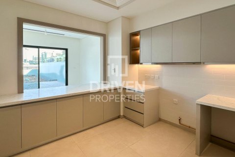 Townhouse in Al Furjan, Dubai, UAE 3 bedrooms, 204 sq.m. № 603477 - photo 12