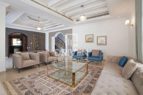 Vilë në The Villa, Dubai, Emiratet e Bashkuara Arabe 6 dhoma gjumi, 465 m2. № 603478 - Foto 4