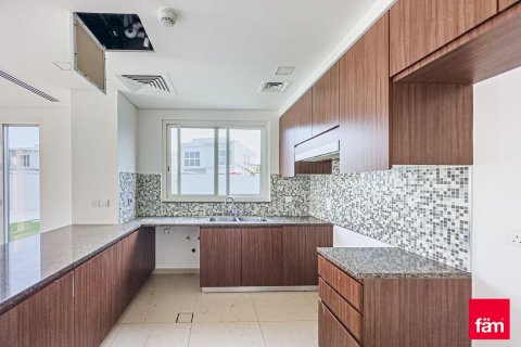 Řadový dům v Dubai, SAE 4 ložnice, 301.7 m² Č.: 580683 - fotografie 18