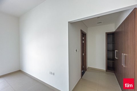 Řadový dům v Dubai, SAE 4 ložnice, 301.7 m² Č.: 580683 - fotografie 6