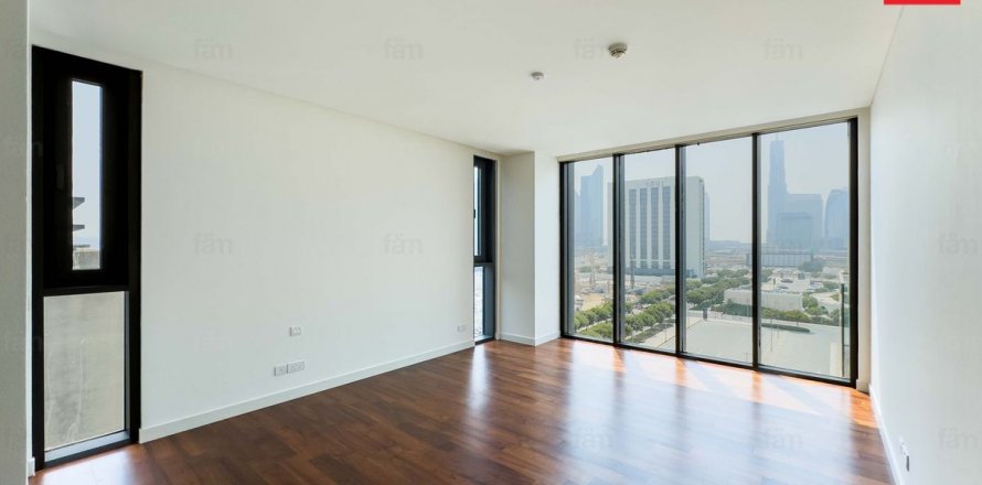 Apartment in Al Wasl, Dubai, UAE 2 bedrooms, 175.2 sq.m. № 622807