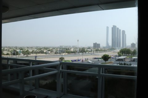 Office in Jumeirah Lake Towers, Dubai, UAE 75.4 sq.m. № 624355 - photo 6