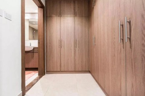 Apartment in Abu Dhabi, UAE 1 bedroom, 79 sq.m. № 599047 - photo 7