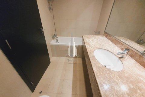 Apartment in Al Reem Island, Abu Dhabi, UAE 3 bedrooms, 161.6 sq.m. № 577671 - photo 24