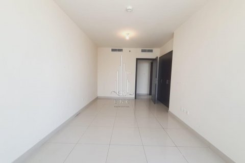 Apartment in Al Reem Island, Abu Dhabi, UAE 3 bedrooms, 161.6 sq.m. № 577671 - photo 19