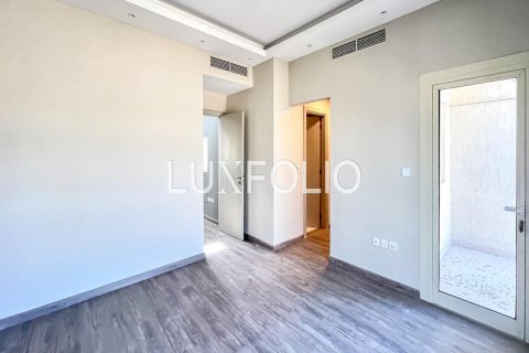 Kuća u nizu u Jumeirah Golf Estates, Dubai, UAE 2 spavaćih soba, 152 m2 Br. 627980 - fotografija 7