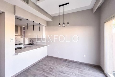 Kuća u nizu u Jumeirah Golf Estates, Dubai, UAE 2 spavaćih soba, 152 m2 Br. 627980 - fotografija 4