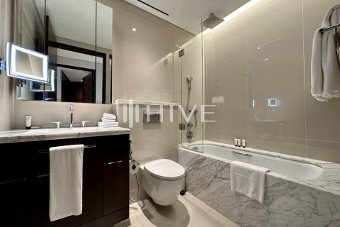 Apartament në Downtown Dubai (Downtown Burj Dubai), Dubai, Emiratet e Bashkuara Arabe 3 dhoma gjumi, 225.5 m2. № 578858 - Foto 11