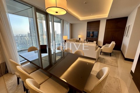 Apartament në Downtown Dubai (Downtown Burj Dubai), Dubai, Emiratet e Bashkuara Arabe 3 dhoma gjumi, 225.5 m2. № 578858 - Foto 7