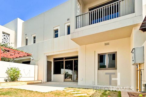 Řadový dům v Town Square, Dubai, SAE 3 ložnice, 207 m² Č.: 586749 - fotografie 2