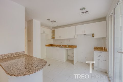 Villa in affitto a The Springs, Dubai, EAU 2 camere da letto, 153 mq. № 586747 - foto 3