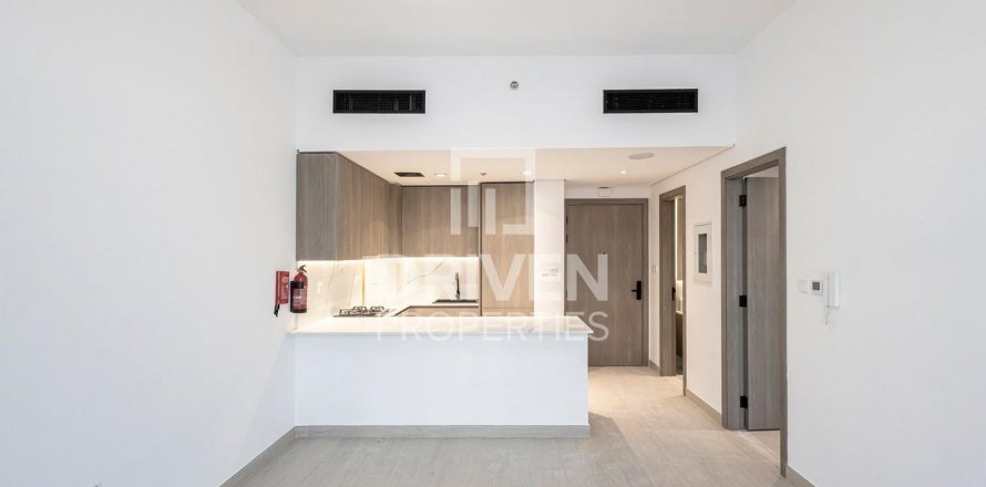 Byt v LAYA HEIGHTS v Dubai Studio City, SAE 1 ložnice, 61 m² Č.: 602066