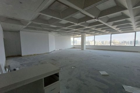 Zyrë në Hamdan Street, Abu Dhabi, Emiratet e Bashkuara Arabe 331 m2. № 594193 - Foto 8
