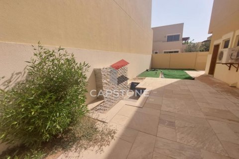 Shtëpi në qytet në Al Raha Gardens, Abu Dhabi, Emiratet e Bashkuara Arabe 4 dhoma gjumi, 300 m2. № 604542 - Foto 3