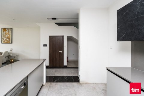 Üürile anda villa asukohaga Al Furjan, Dubai, AÜE: 4 magamistoaga, 177.4 m² Nr 622489 - pilt 9