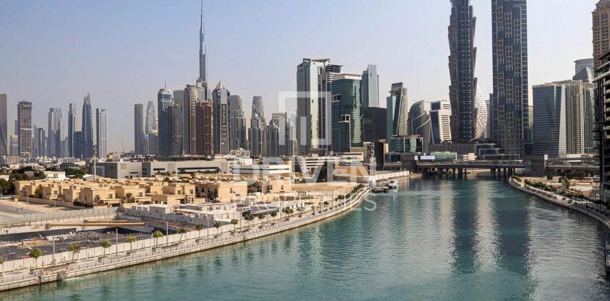 Byt v Al Wasl, Dubai, SAE 3 ložnice, 195 m² Č.: 602271