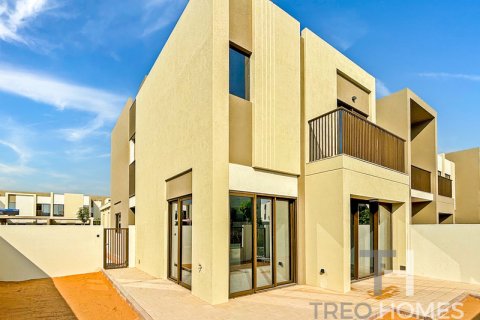 Řadový dům v Dubai, SAE 4 ložnice, 216 m² Č.: 590236 - fotografie 1