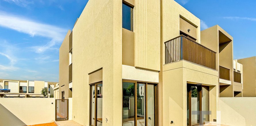 Řadový dům v Dubai, SAE 4 ložnice, 216 m² Č.: 590236