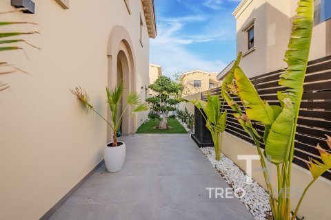 Таунхаус Рим, Дубай, БАӘ-да 3 жатын бөлмелер, 240 м² № 590234 - фото 19
