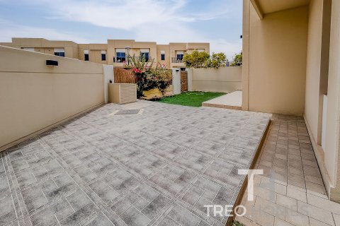 Řadový dům v Town Square, Dubai, SAE 4 ložnice, 225 m² Č.: 590239 - fotografie 16