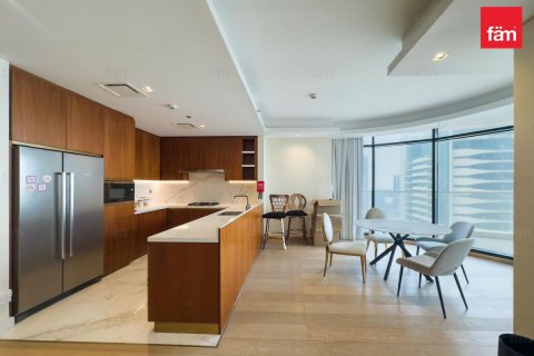 Huoneisto Downtown Dubai (Downtown Burj Dubai), Arabiemiraatit 2 makuuhuonetta, 191.4 m2 № 601532 - kuva 2